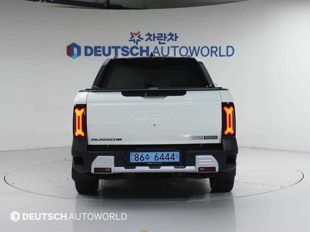 Ssangyong Musso - Vista 4