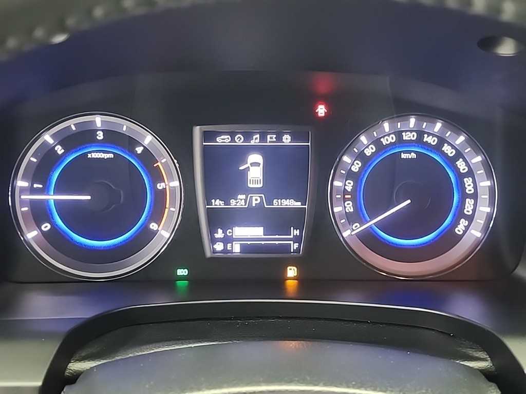 Ssangyong Rexton - Vista 6