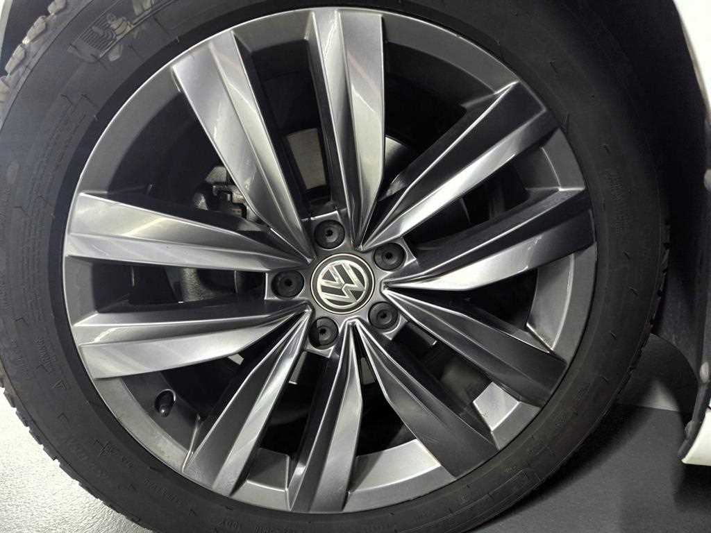 Volkswagen Arteon 2020 Blanco - Importación desde Corea - HF Imports Iquique - Foto 17