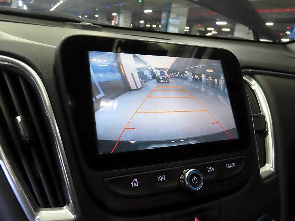 Chevrolet Malibu 2018 Negro - Importación desde Corea - HF Imports Iquique - Foto 13