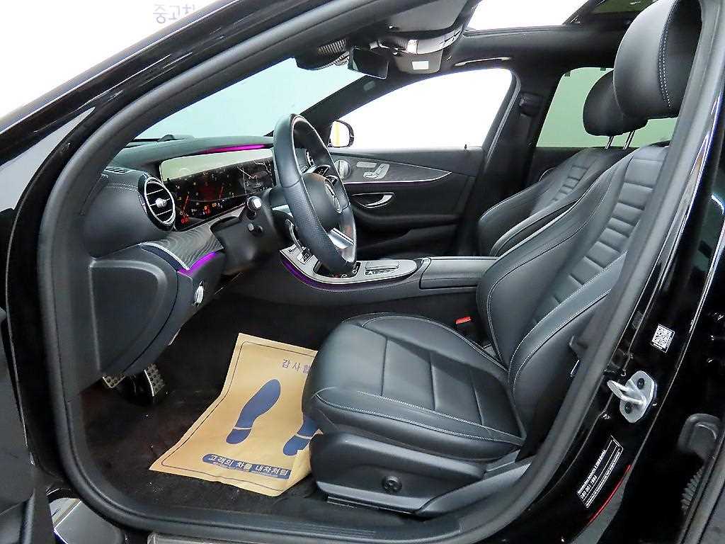 Mercedes Benz E class - Vista 5