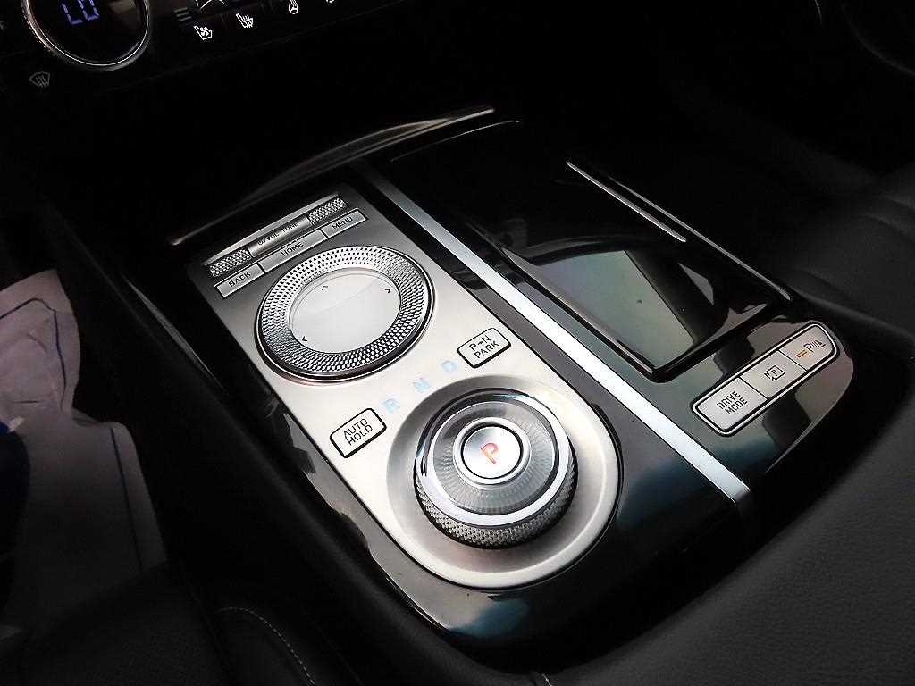 Genesis G80 - Vista 11