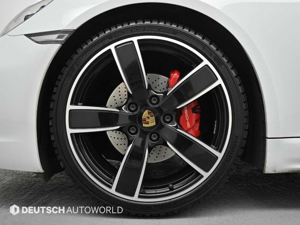 Porsche 718 - Vista 5