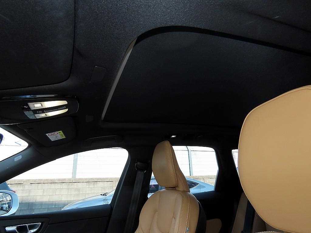 Volvo XC60 2022 Blanco - Importación desde Corea - HF Imports Iquique - Foto 18