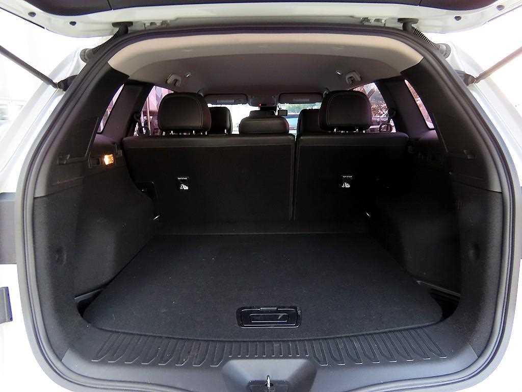 SAMSUNG QM6 2017 Blanco - Importación desde Corea - HF Imports Iquique - Foto 18