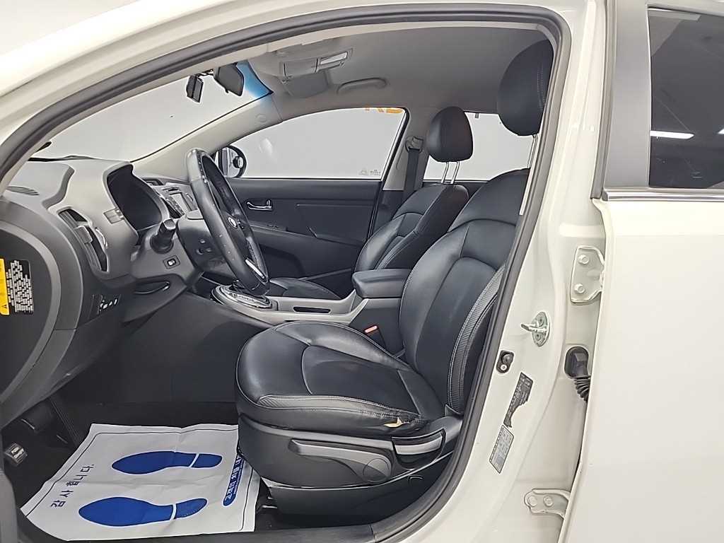 KIA Sportage - Vista 12