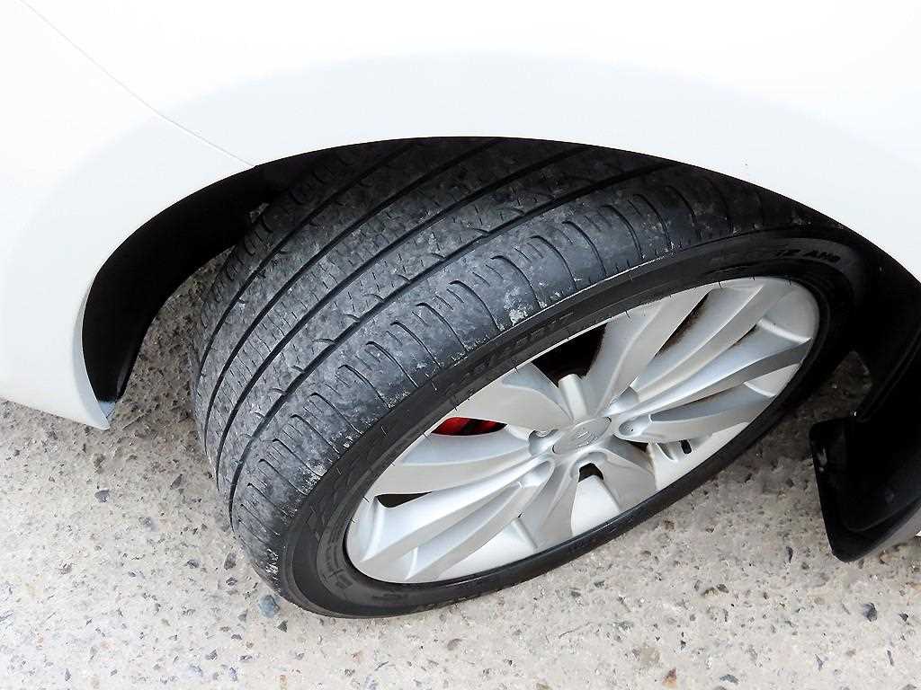 KIA Carens 2014 Blanco - Importación desde Corea - HF Imports Iquique - Foto 19