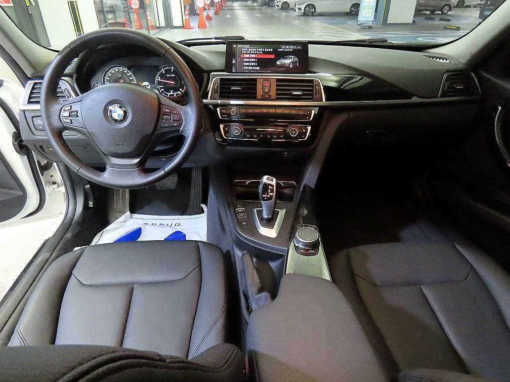 BMW 3 series - Vista 10