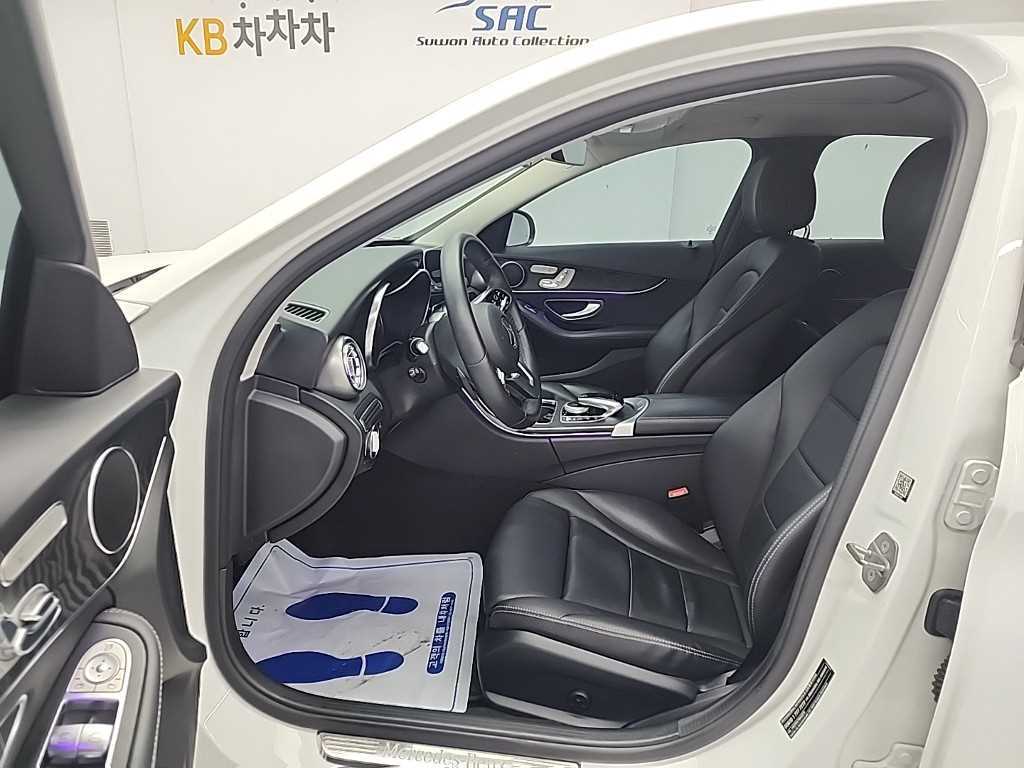 Mercedes Benz C Class - Vista 11