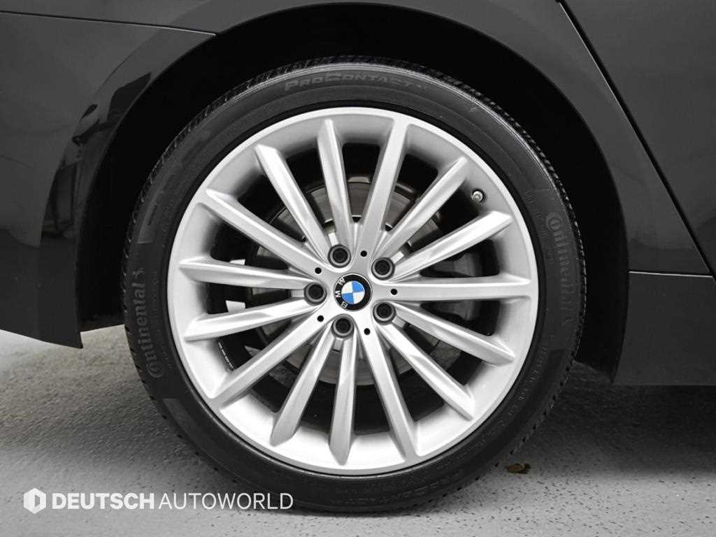 BMW 5 Series - Vista 5