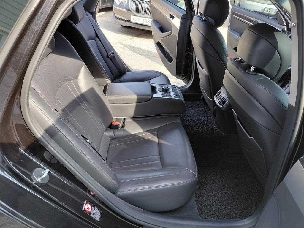 Genesis G80 - Vista 5