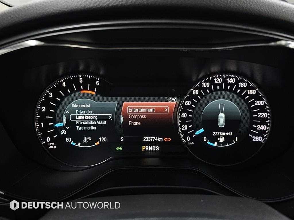 Ford Mondeo - Vista 8