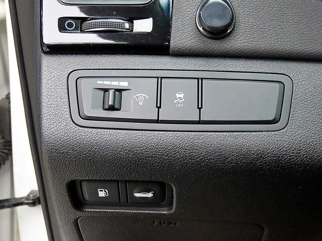 HYUNDAI Sonata 2010 Blanco - Importación desde Corea - HF Imports Iquique - Foto 13