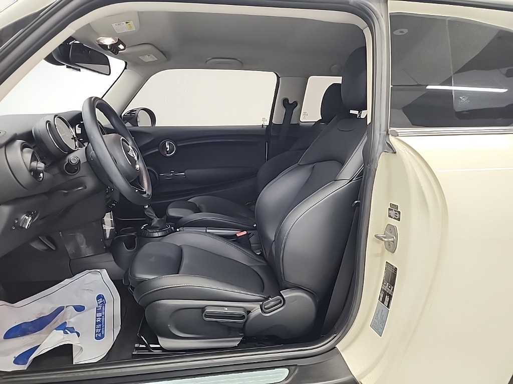 Mini Cooper - Vista 11