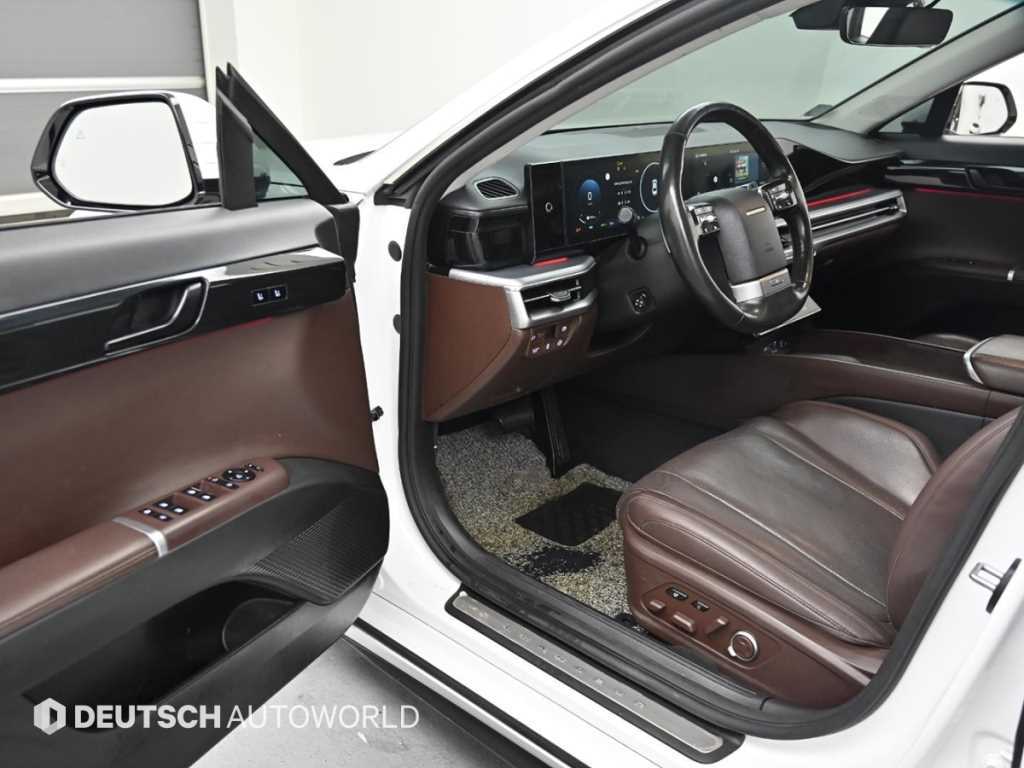 HYUNDAI Grandeur - Vista 11