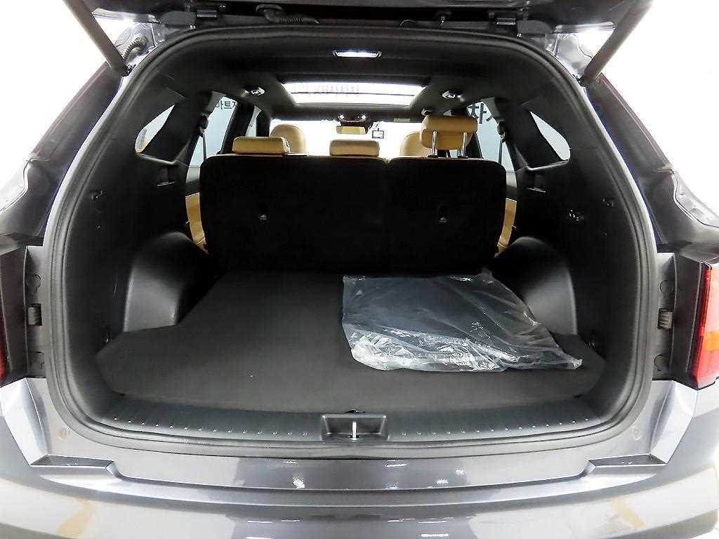 KIA Sorento 2023 - Importación desde Corea - HF Imports Iquique - Foto 18