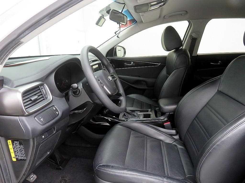 KIA Sorento - Vista 6