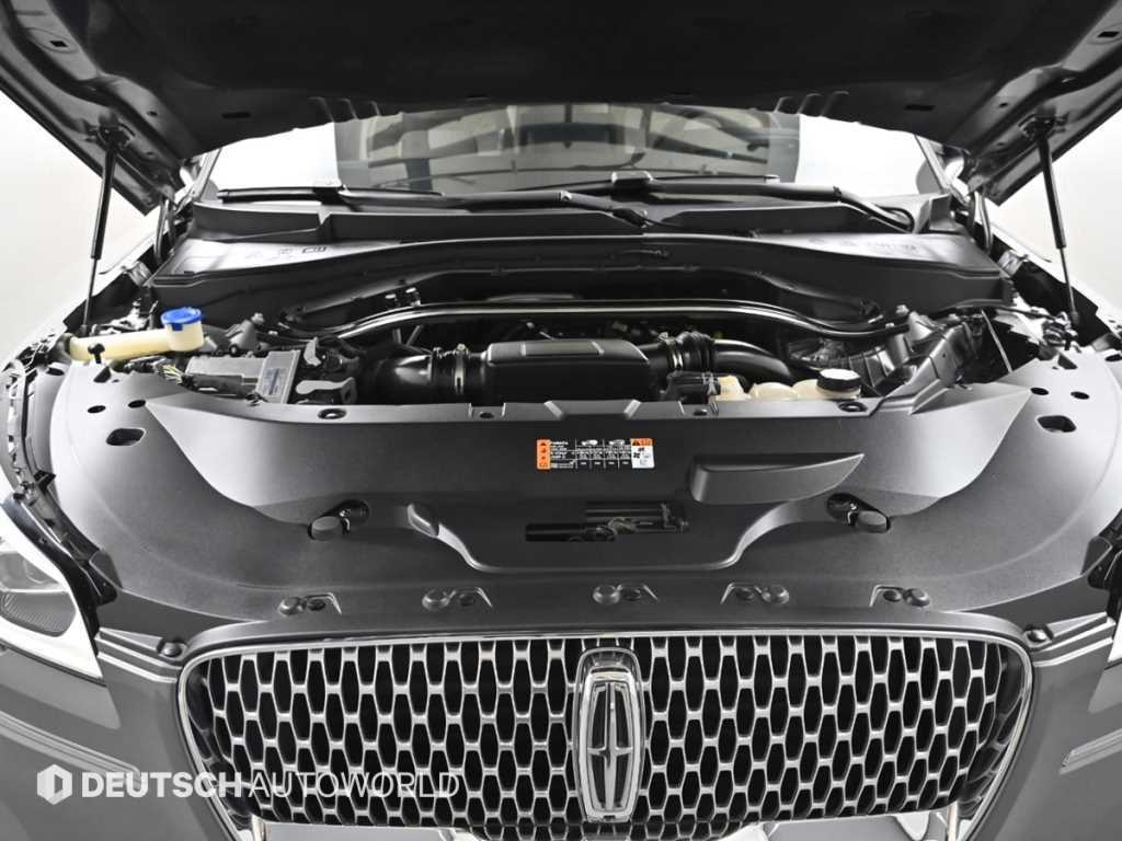 Lincoln Aviator - Vista 6