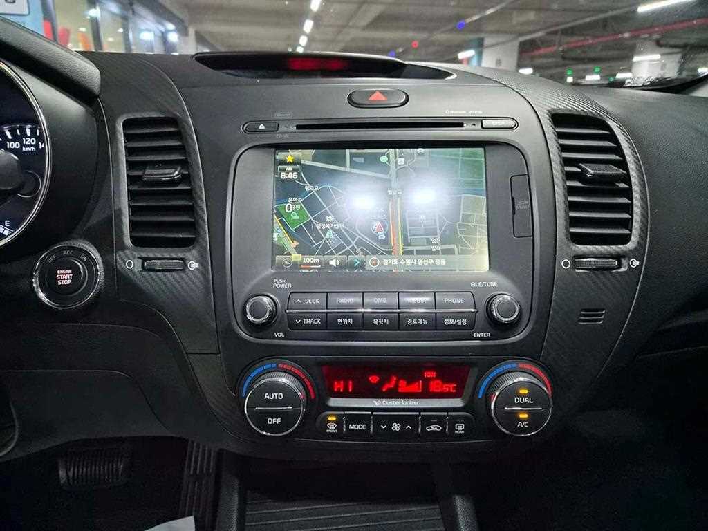 KIA K3 2015 Blanco - Importación desde Corea - HF Imports Iquique - Foto 14