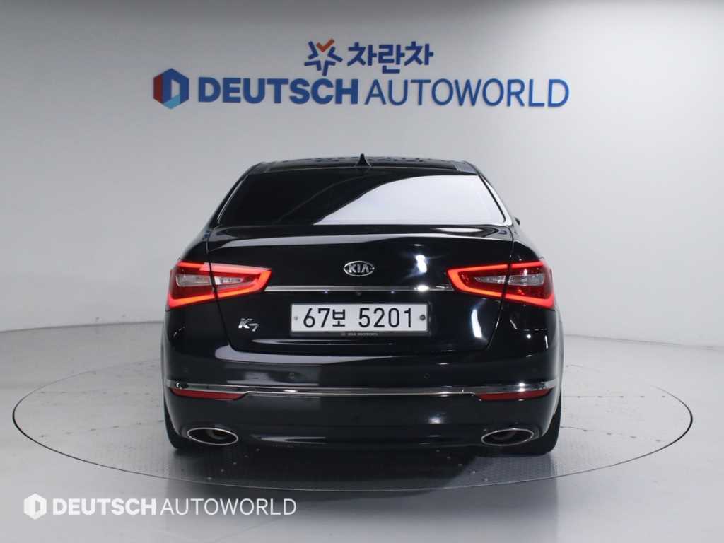 KIA K7 - Vista 4