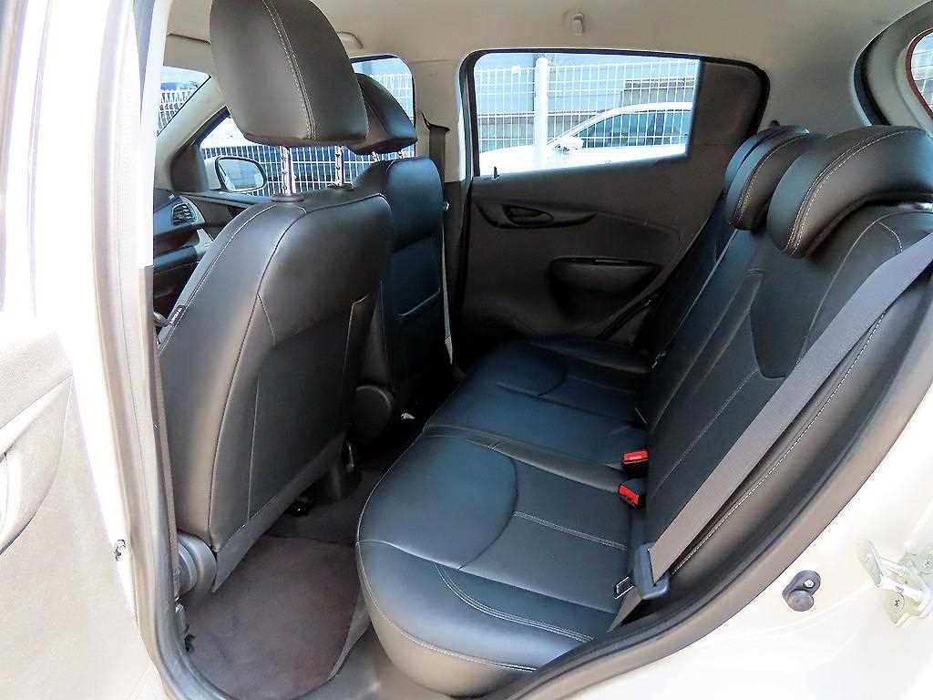 Chevrolet Spark - Vista 6