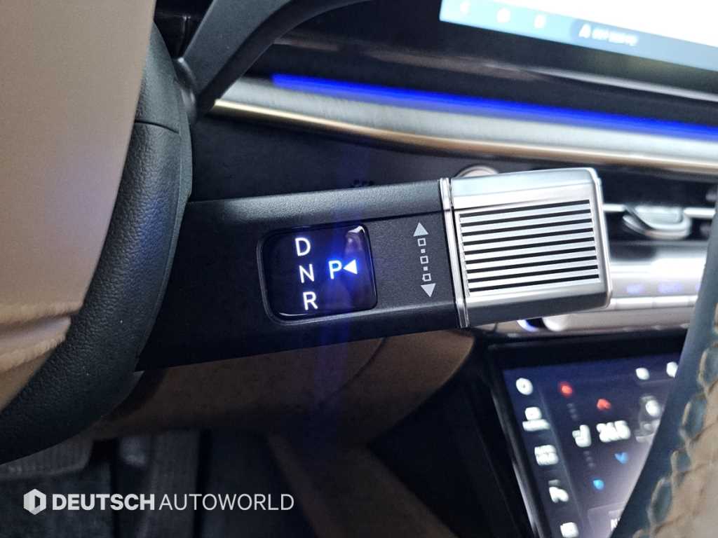 HYUNDAI Grandeur - Vista 9