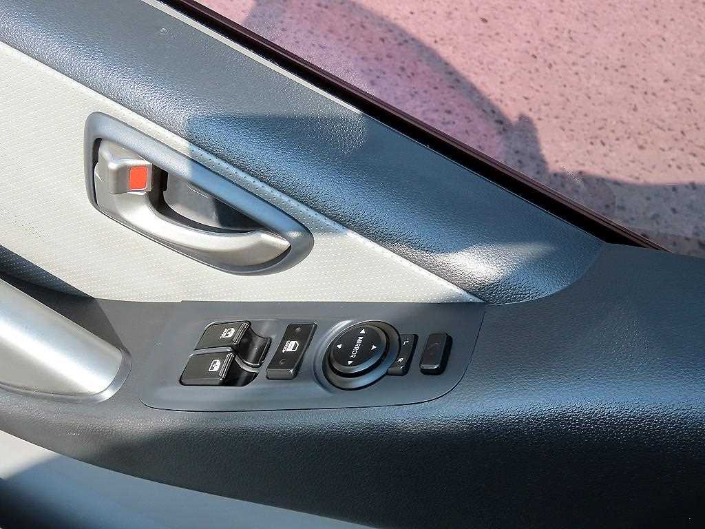 HYUNDAI Starex - Vista 11