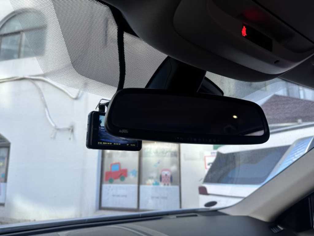 SAMSUNG QM6 - Vista 12