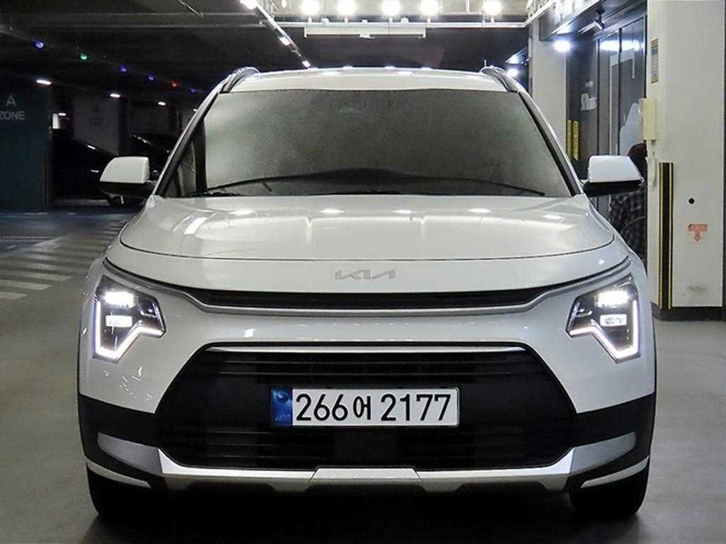 KIA Niro 2026 Blanco - Importación desde Corea - HF Imports Iquique - Foto 1