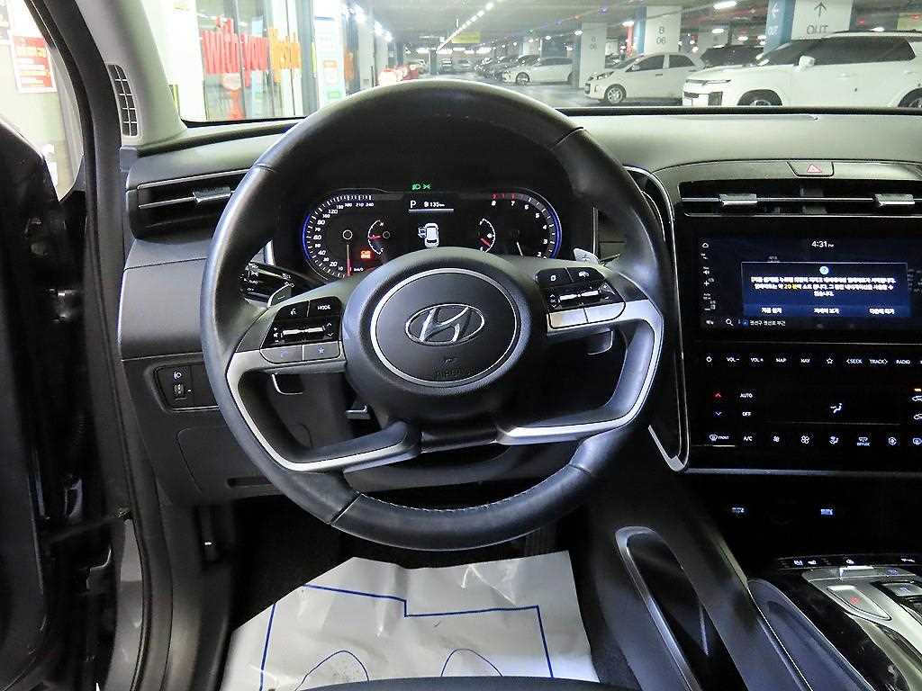 HYUNDAI Tucson - Vista 8