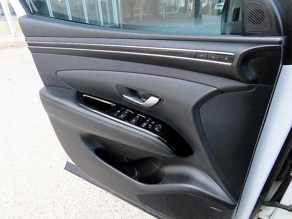 HYUNDAI Tucson - Vista 11