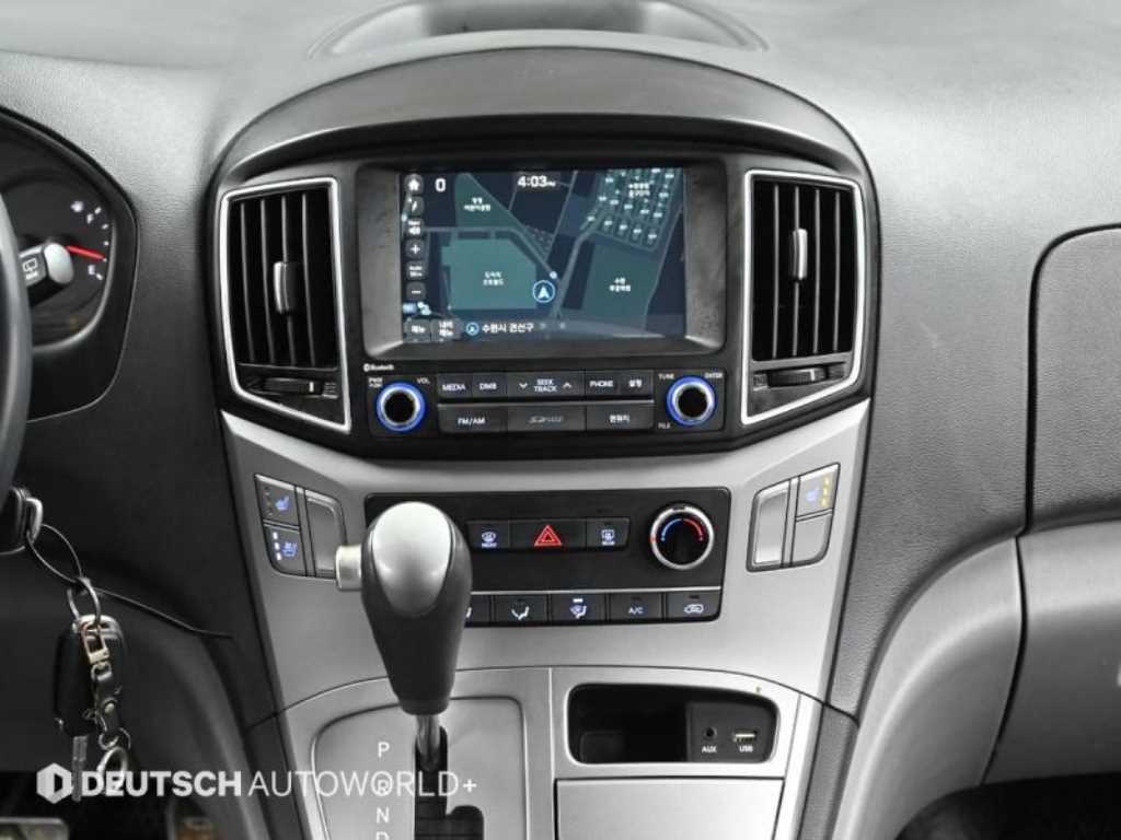 HYUNDAI Starex 2017 Plateado - Importación desde Corea - HF Imports Iquique - Foto 14