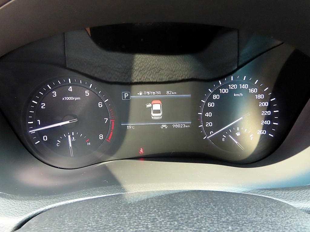 Genesis G80 - Vista 9