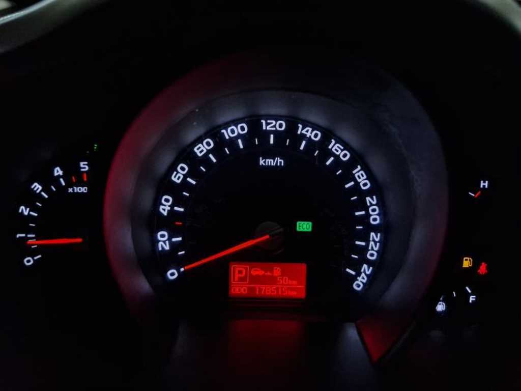 KIA Sportage - Vista 9