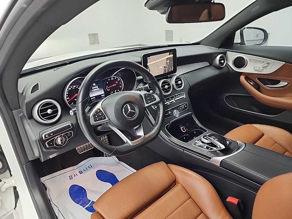 Mercedes Benz C Class - Vista 7