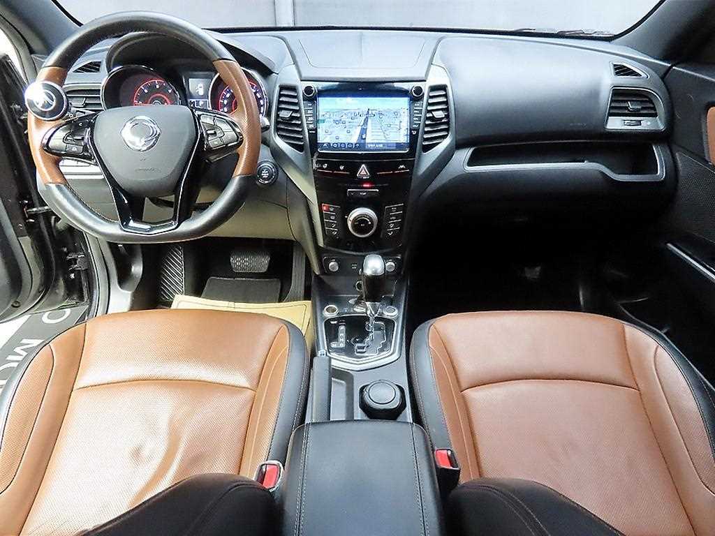 Ssangyong Tivoli - Vista 7