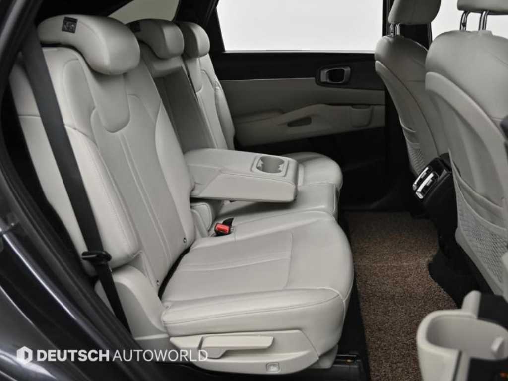 KIA Sorento - Vista 12