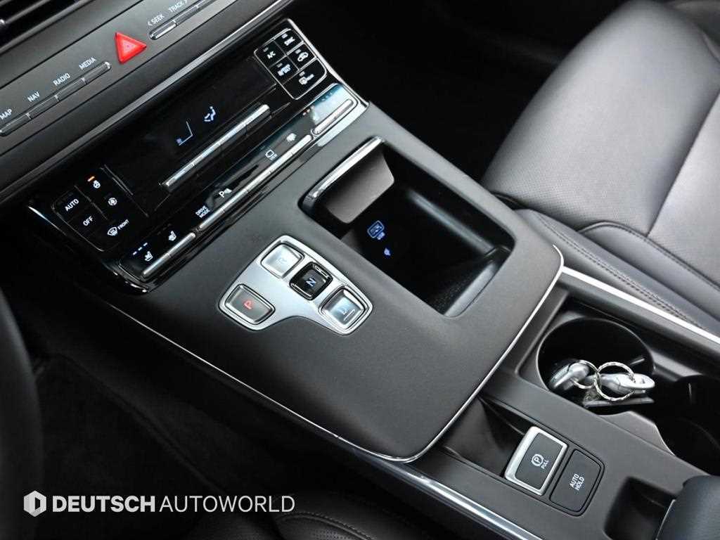 HYUNDAI Grandeur - Vista 9