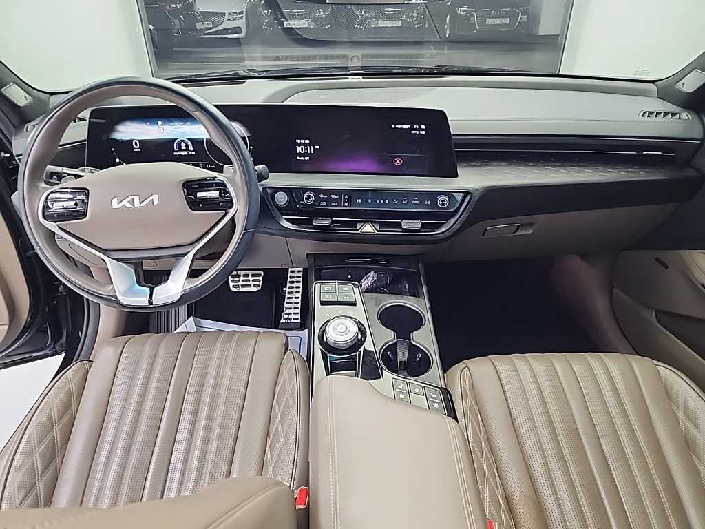 KIA K8 - Vista 7