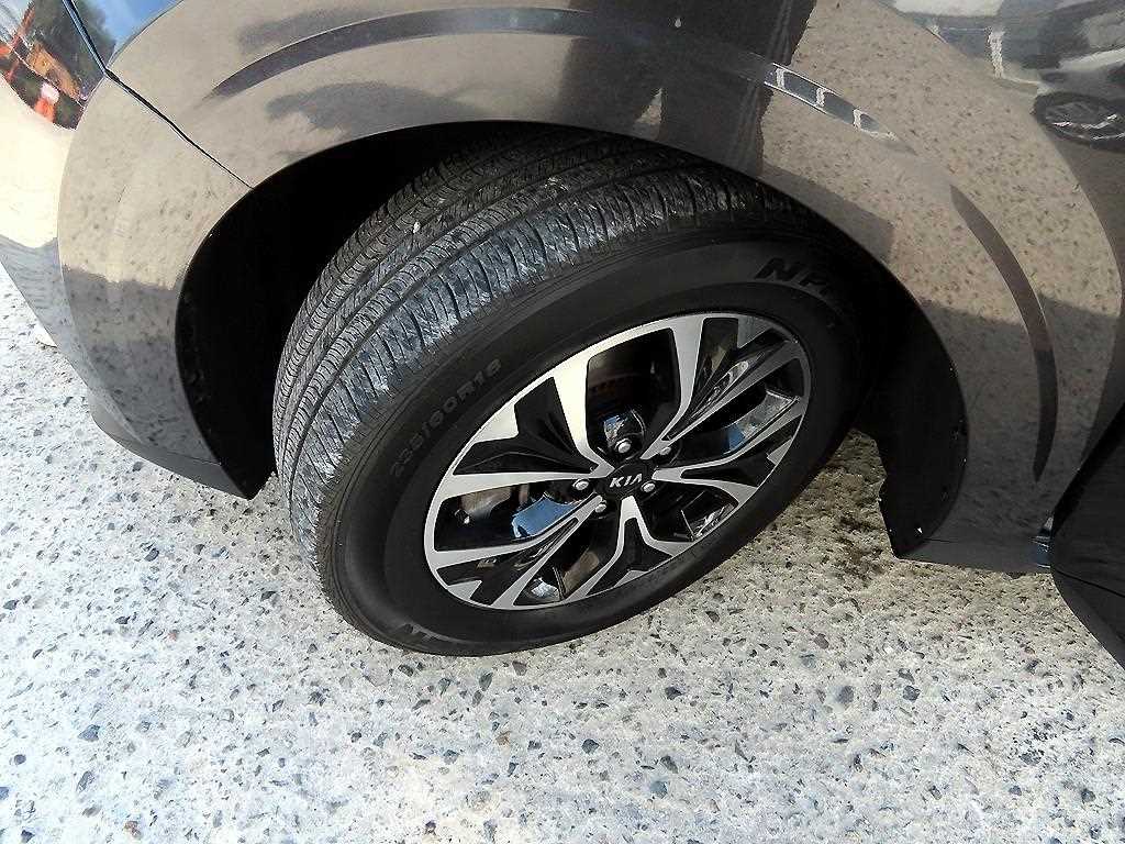 KIA Carnival 2021 Gris - Importación desde Corea - HF Imports Iquique - Foto 20