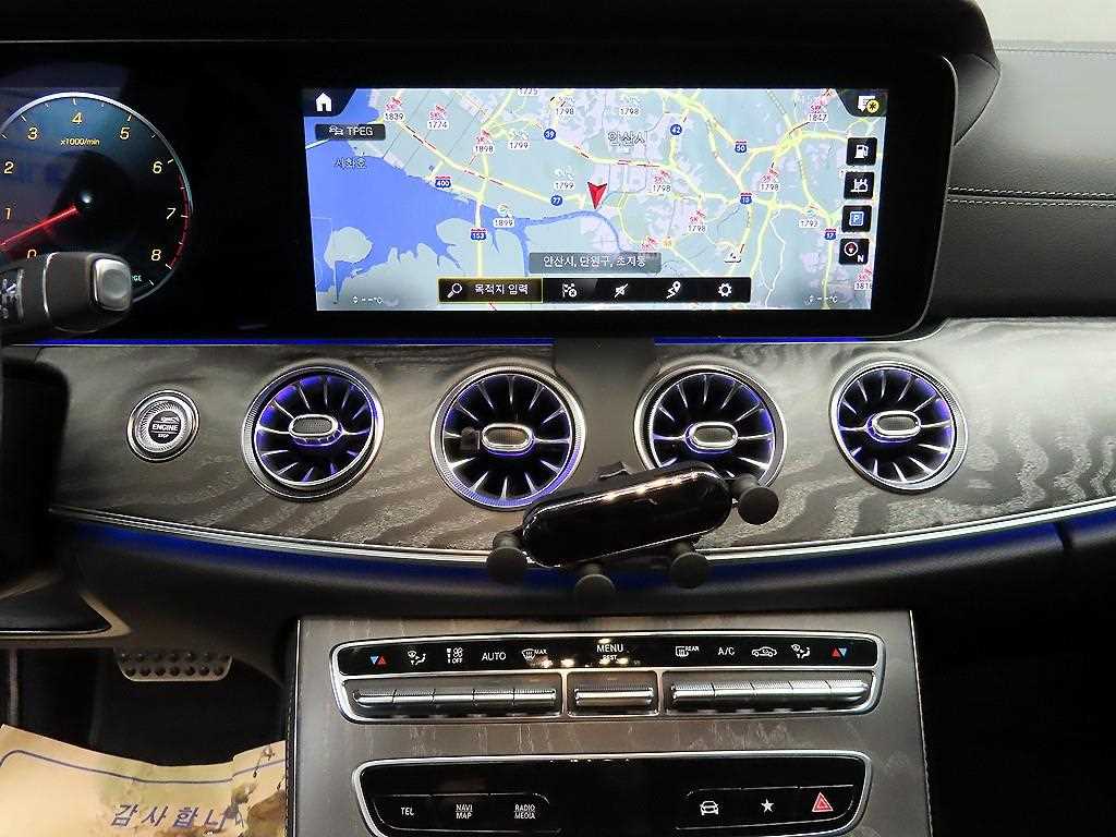 Mercedes Benz CLS Class 2022 Plateado - Importación desde Corea - HF Imports Iquique - Foto 15