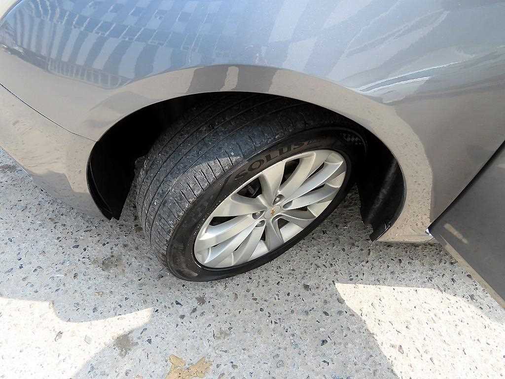 Chevrolet Cruise 2016 Gris - Importación desde Corea - HF Imports Iquique - Foto 18