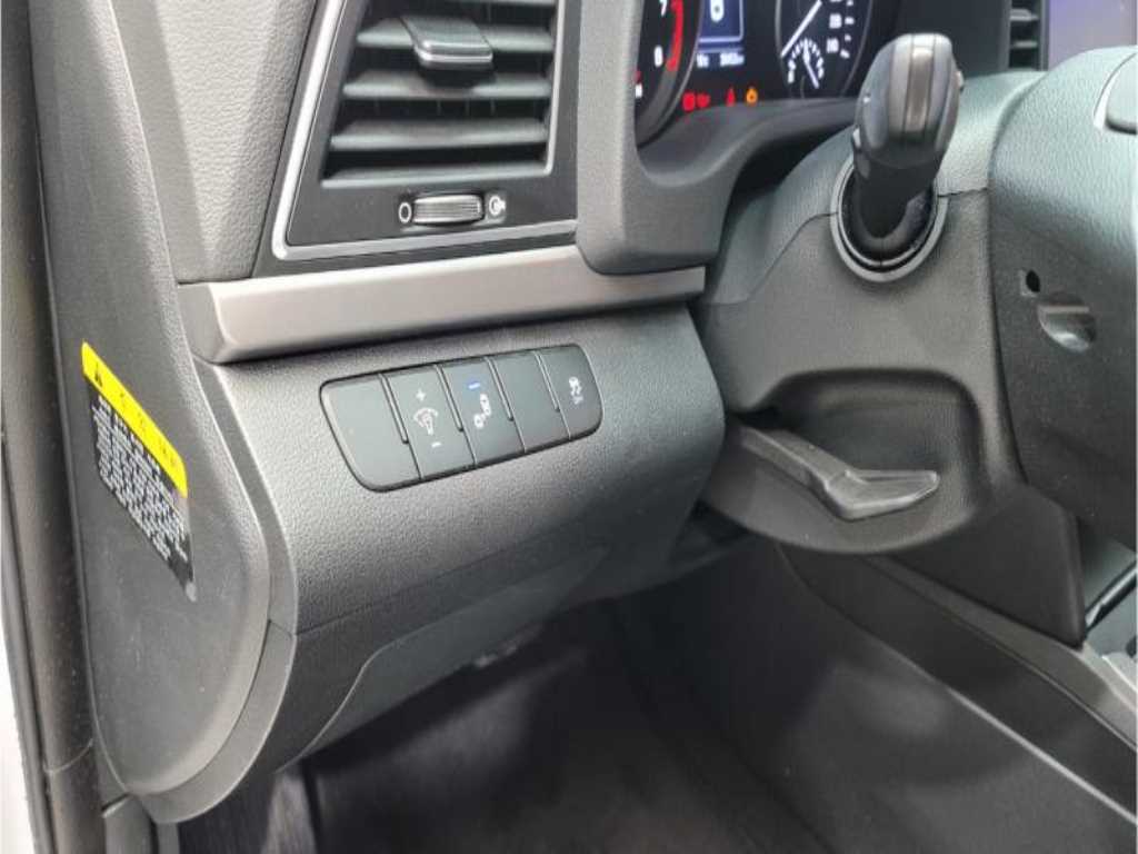 HYUNDAI Avante 2018 - Importación desde Corea - HF Imports Iquique - Foto 15