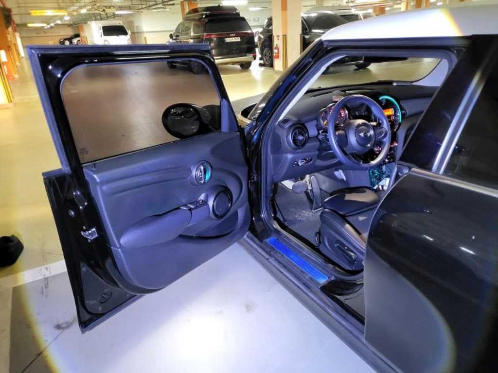 Mini Cooper - Vista 4