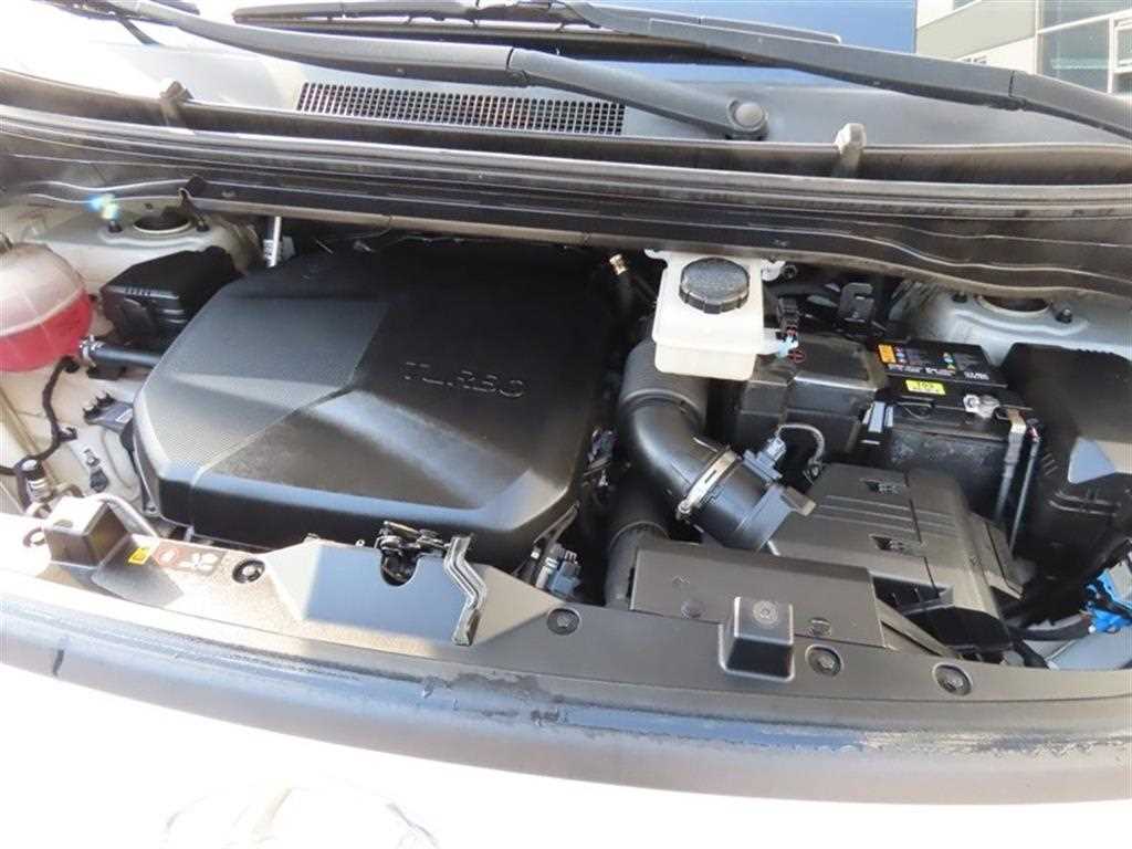 HYUNDAI Staria 2022 Blanco - Importación desde Corea - HF Imports Iquique - Foto 20