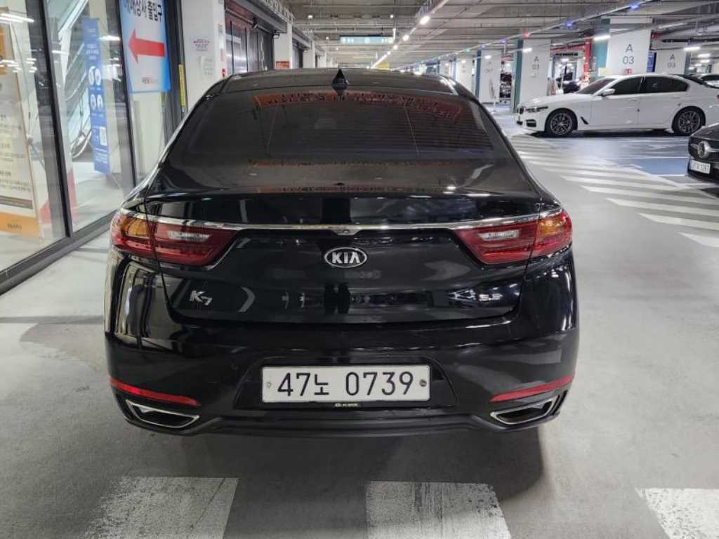KIA K7 - Vista 5