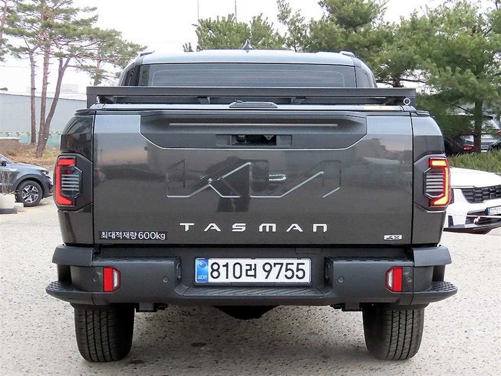 KIA Tasman - Vista 4