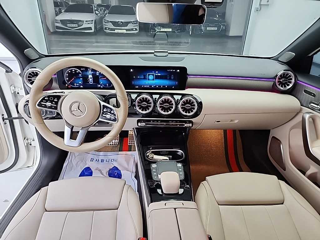 Mercedes Benz A Class - Vista 7