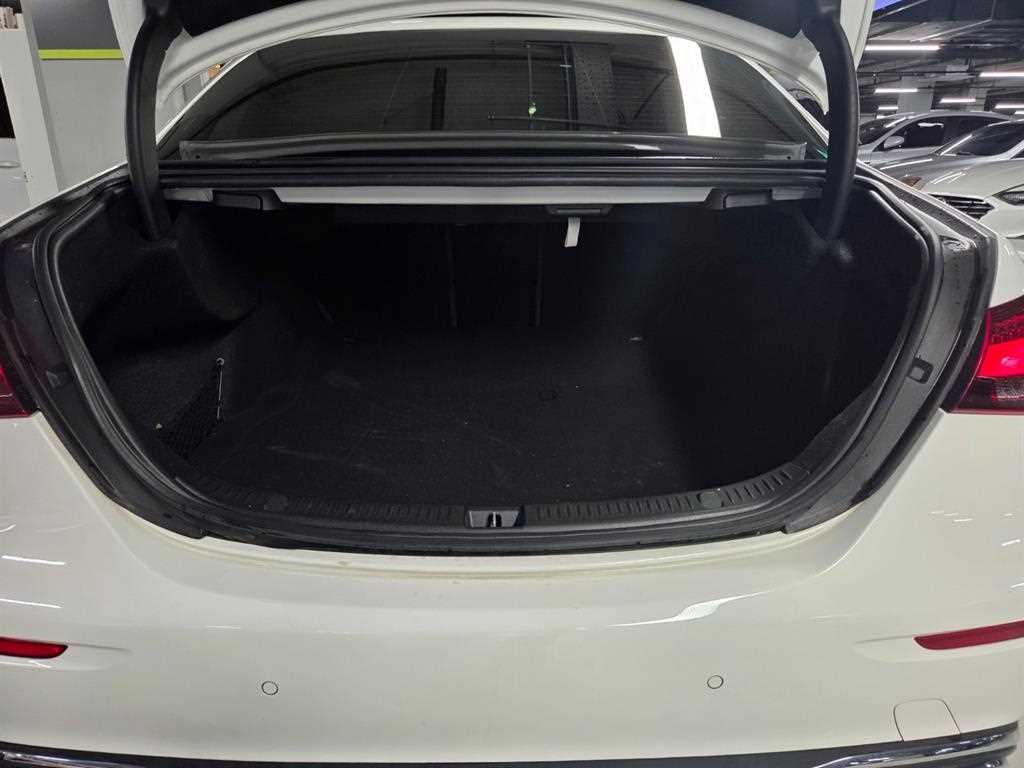 Mercedes Benz E class 2021 Blanco - Importación desde Corea - HF Imports Iquique - Foto 17