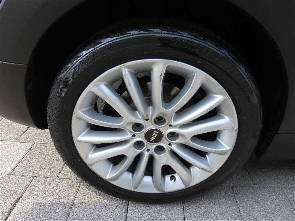 Mini Clubman 2017 Verde - Importación desde Corea - HF Imports Iquique - Foto 17